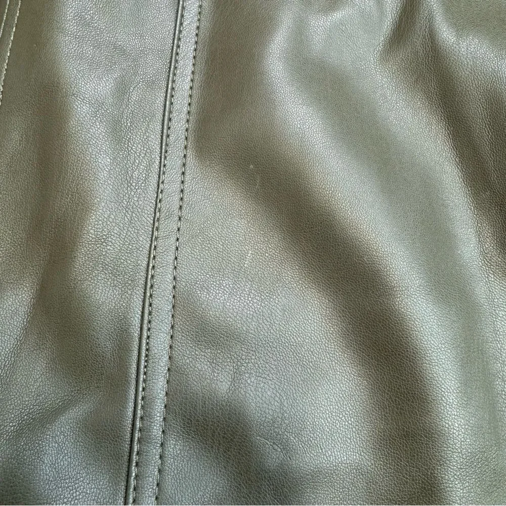 Women's H&M Faux Leather Mini Skirt Olive Green Size 8 Pencil Workwear